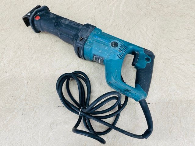 マキタ レシプロソー 【中古】動作保証 makita JR3050T 電動工具 グリーンxブラック 刃欠品 電動のこぎり 100V 9A 50-60Hz 860W /517498