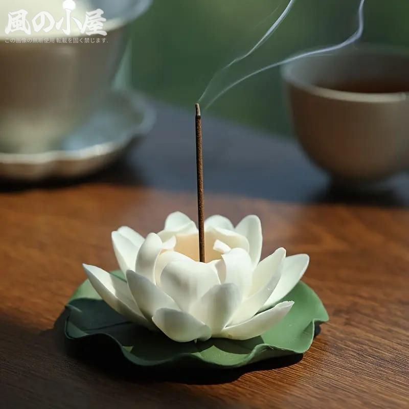 お香立て 蓮の花 ホワイト 蓮華 風水 開運 線香立て オブジェ 香炉 炉