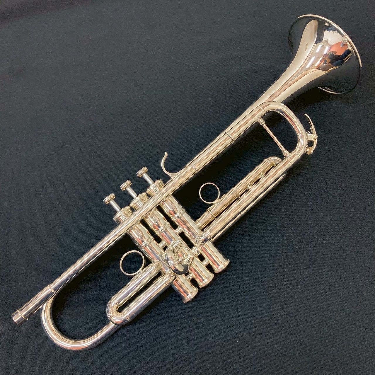 美品中古 / USED】ヤマハ トランペット YTR-8335RS #578214 - メルカリ
