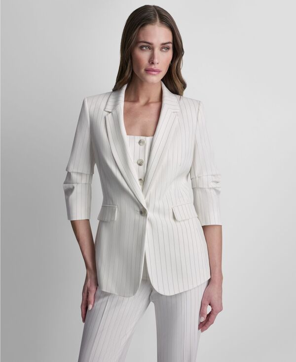 ダナ キャラン ニューヨーク レディース アウター ジャケット・ブルゾン プチ ブレザー DKNY Womens Pinstripe OneButtonotch Collar Blazeregular