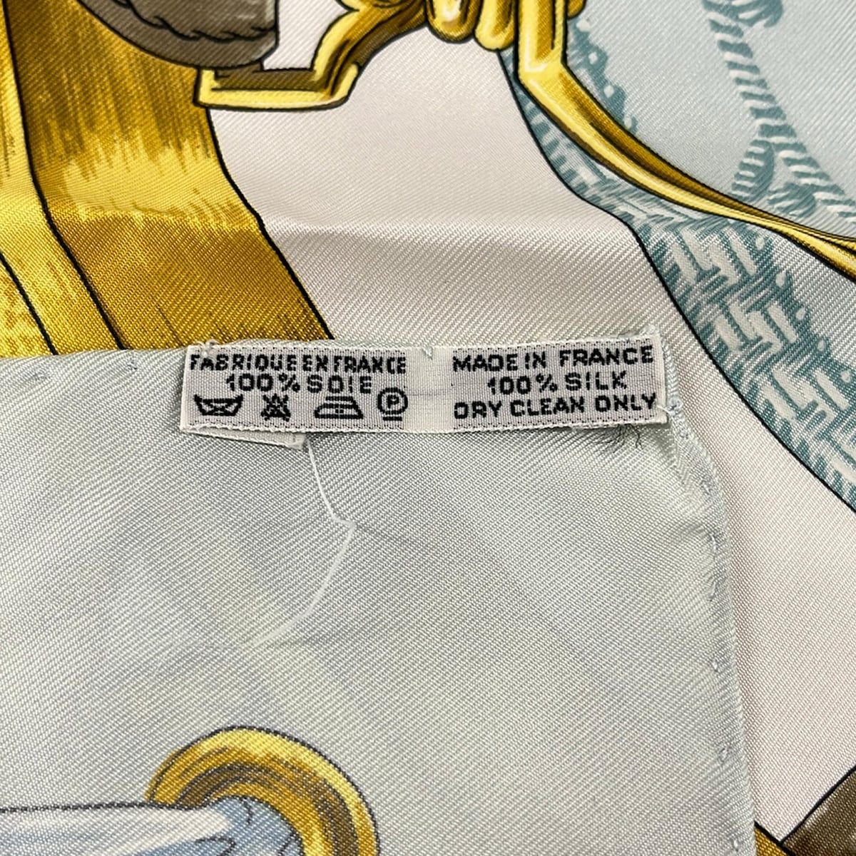 HERMES(エルメス) スカーフ カレ90 ライトブルー×白×イエロー ETRIERS