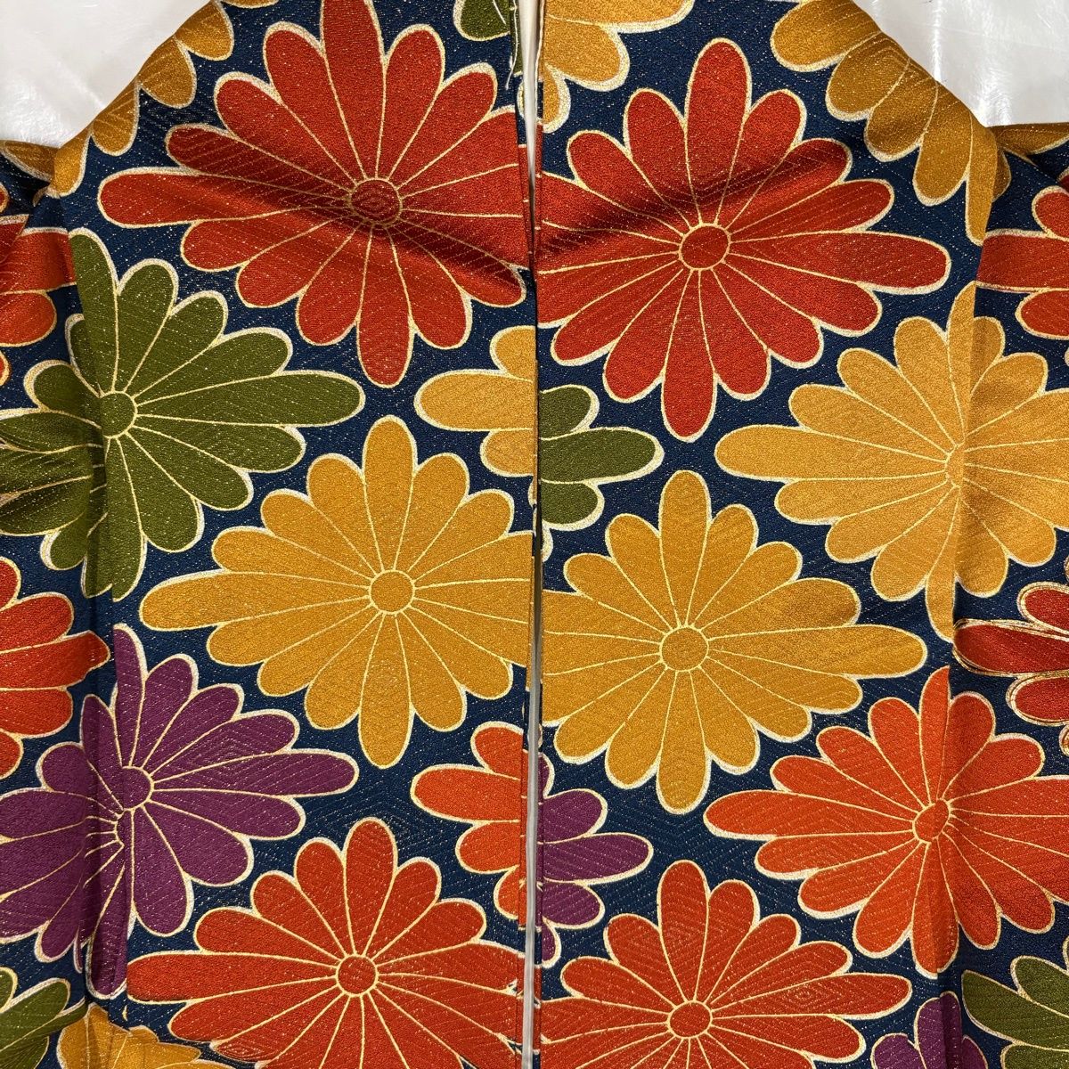 振袖 身丈168.5cm 裄丈67.5cm L 七宝 金糸金通し 朱色正絹名品 美品】 振袖 身丈165cm 裄丈64cm M 袷 花菱 金糸 金通し 紺色 正絹