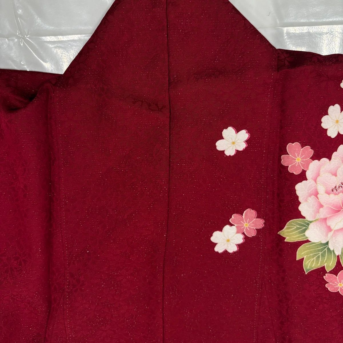 美品】 振袖 身丈162cm 裄丈67cm M 袷 牡丹 桜 銀通し 刺繍 赤 正絹