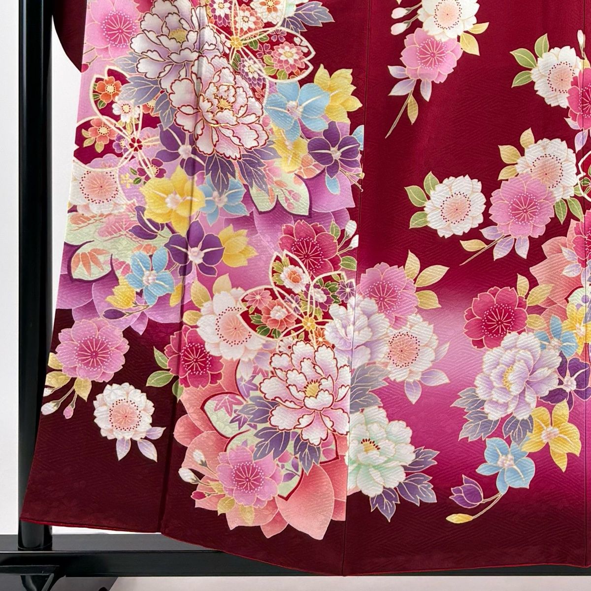 美品】 振袖 身丈157cm 裄丈66.5cm M 袷 牡丹 桜 金糸 ぼかし 赤 正絹