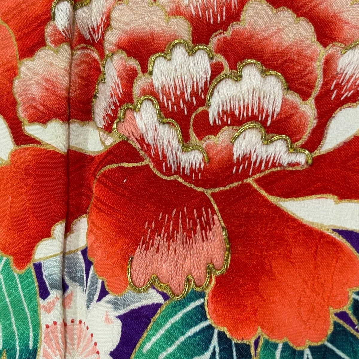 振袖 身丈164cm 裄丈65cm M 袷 牡丹 草花 金糸 刺繍 薄紫 正絹 秀品