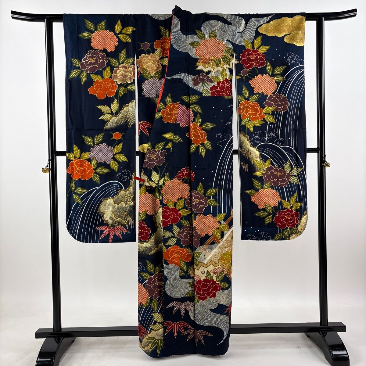 美品】 振袖 身丈161cm 裄丈66cm M 袷 千總 牡丹 滝 金銀彩 紺色 正絹