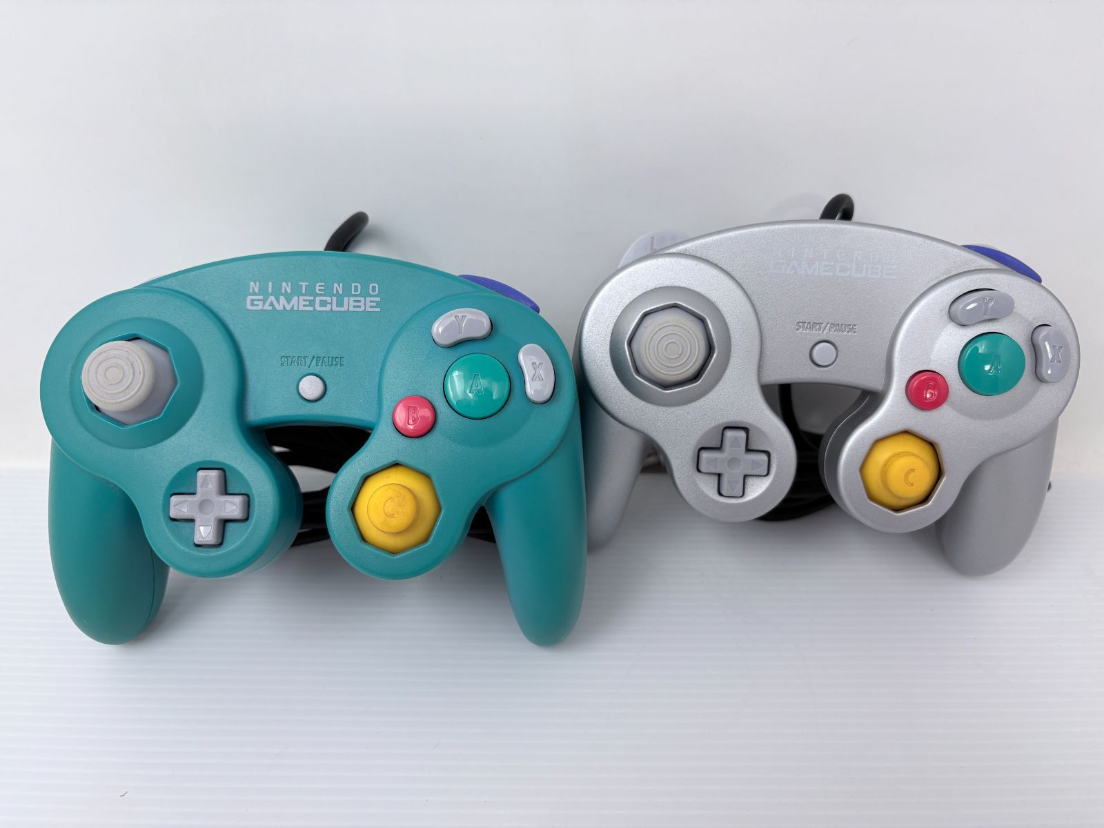 動作品】ゲームキューブ コントローラー エメラルド・シルバー 2個
