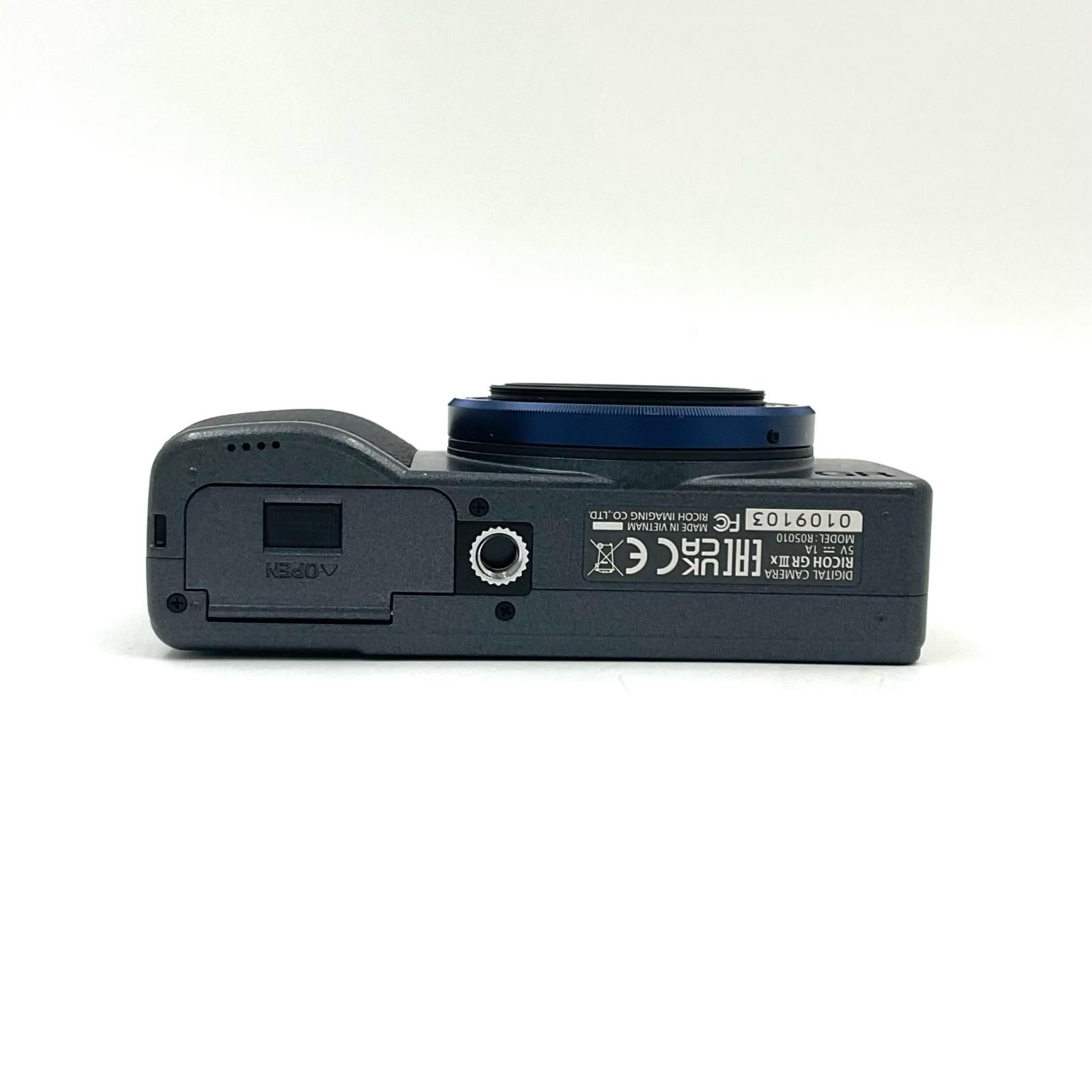 全額返金保証】【最速発送】RICOH コンパクトデジタルカメラ GR IIIx