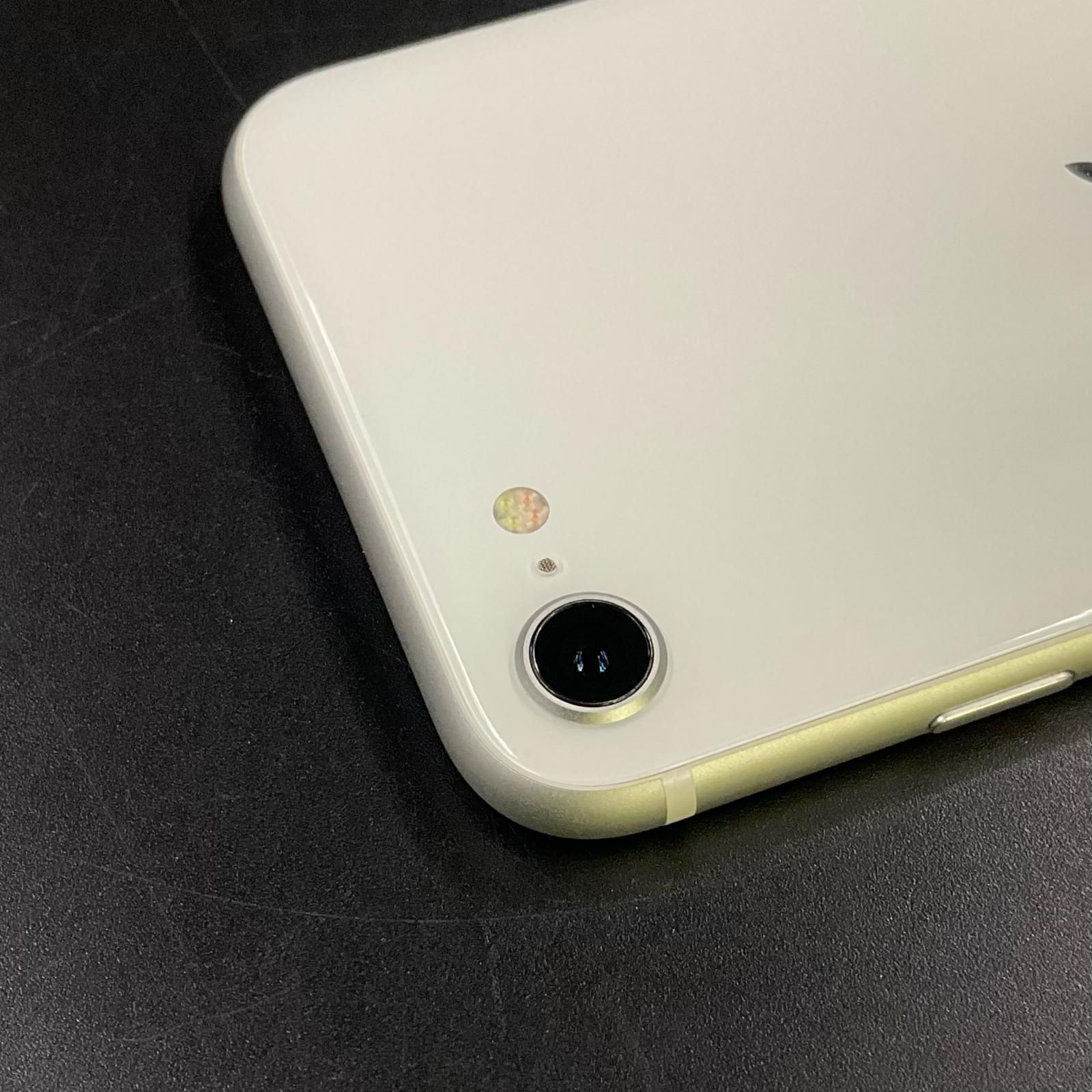 iPhone SE2 128GB ホワイト Softbank 中古 - メルカリ