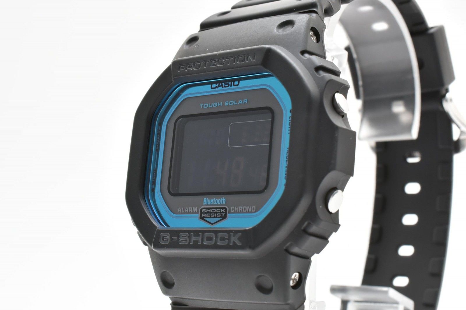 CASIO カシオ G-SHOCK GW-B5600 電波ソーラー デジタル メンズ 腕時計 スクエア ブルー液晶 ブラック シリコンベルト