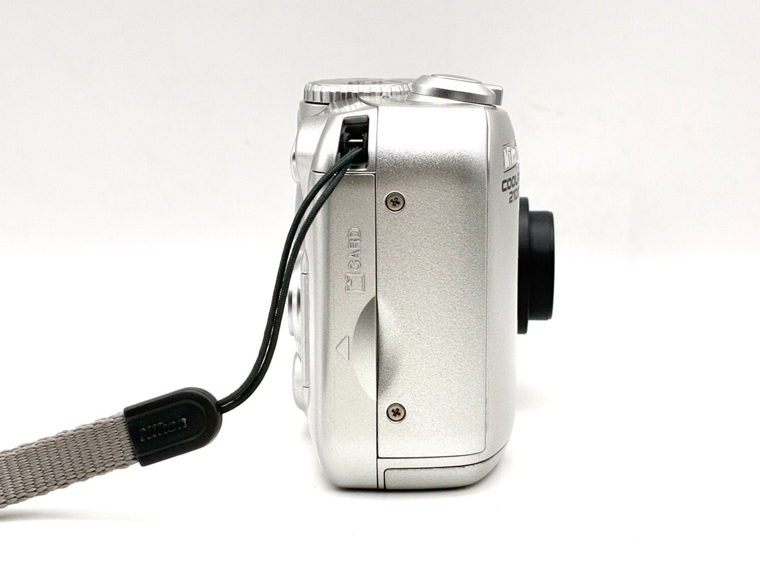 稼働品 動作確認済】美品 Nikon ニコン COOLPIX クールピクス 2100