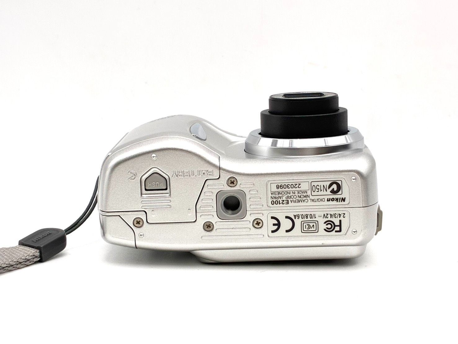 稼働品 動作確認済】美品 Nikon ニコン COOLPIX クールピクス 2100