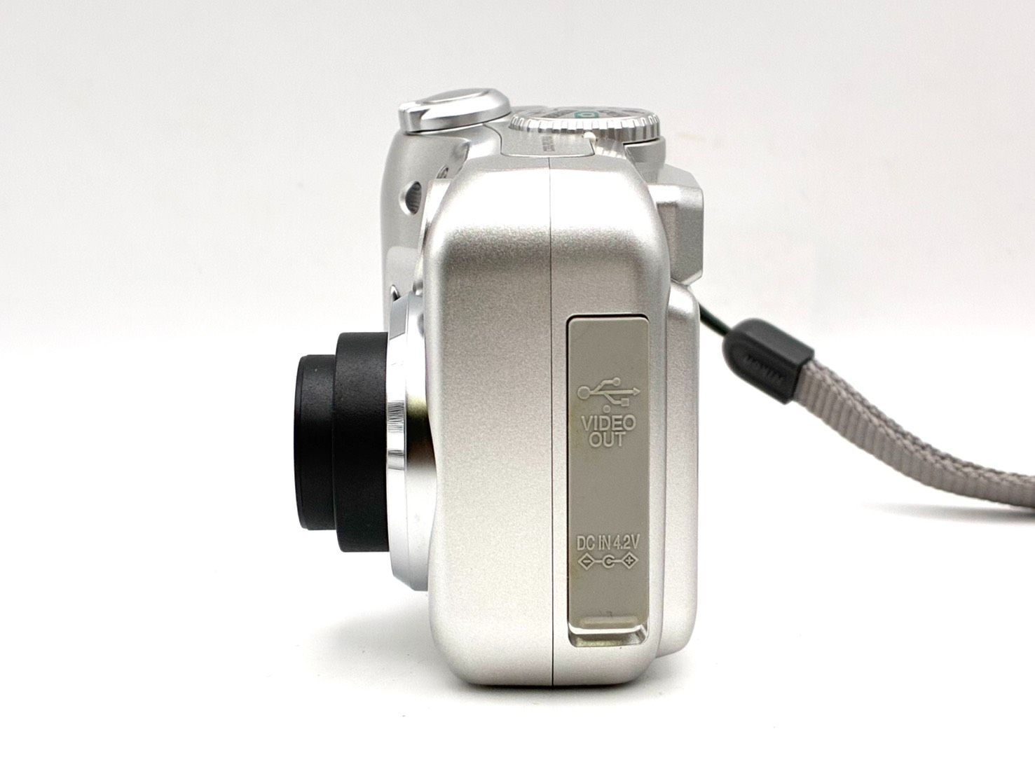 稼働品 動作確認済】美品 Nikon ニコン COOLPIX クールピクス 2100