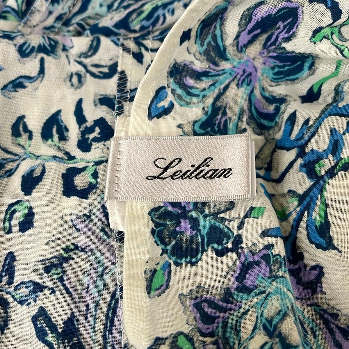 Leilian(レリアン) チュニック サイズ11 M レディース美品 - 白×ブルー