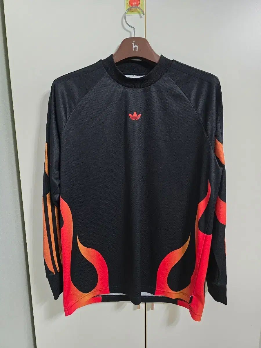 盗難品への注意喚起】カラフルピーチ サマーランド 当選品 購入可-正規