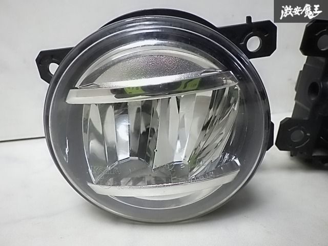 ☆点灯OK☆スバル 純正 VMG VM4 レヴォーグ LED フォグライト