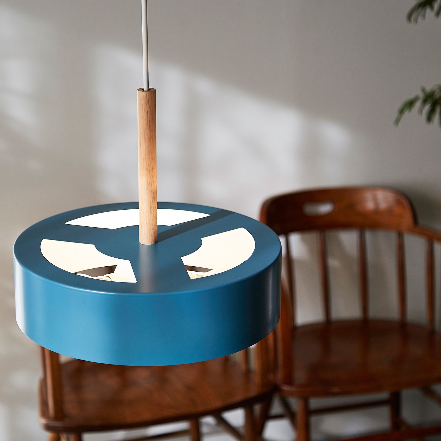 BRID OLIKA LAMP 3BULB PENDANT/ノルディックブルー ライト・照明 BRID