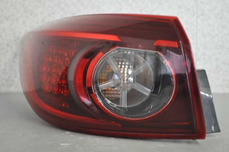 左 テールランプ テールライト (BM6FJ BM5FS) アクセラ セダン 教習車