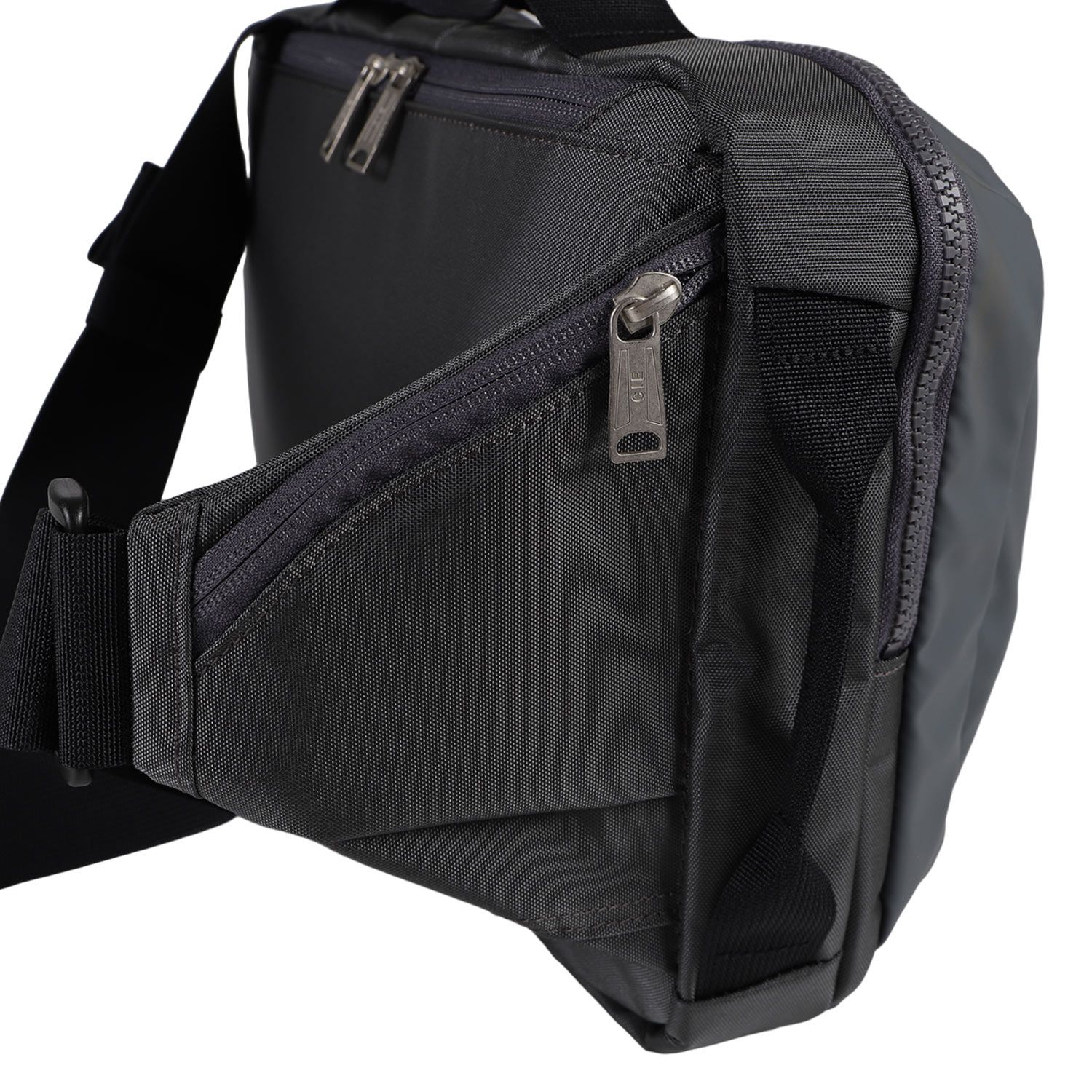 CIE シーショルダーバッグ ボディーバッグ メンズ レディース Lサイズ 9L 斜め掛け LEAP SLING BAG L 072302 CIE シーショルダーバッグ ボディーバッグ メンズ レディース Lサイズ 9L 斜め掛け LEAP SLING BAG L 072302