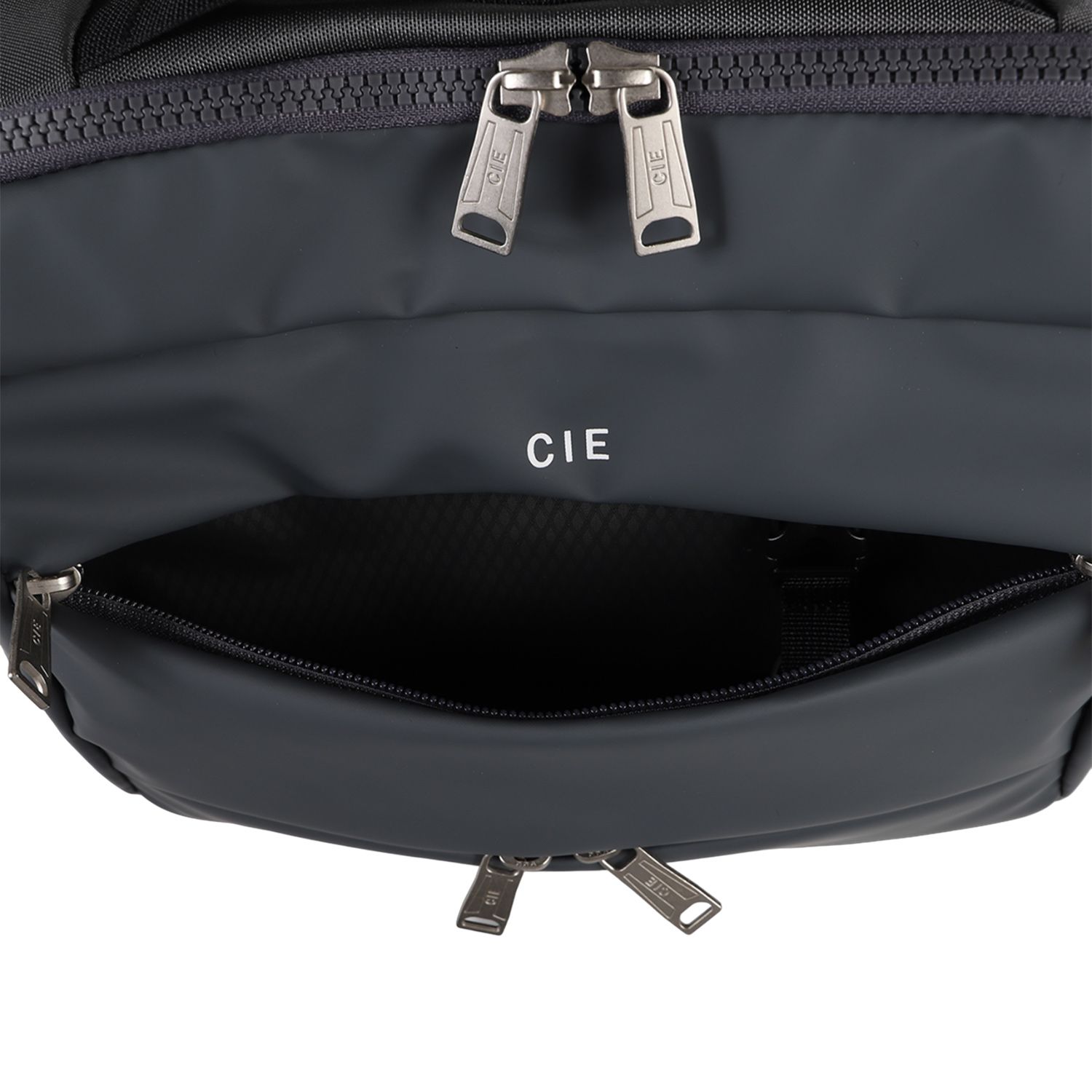 CIE シーショルダーバッグ ボディーバッグ メンズ レディース Lサイズ 9L 斜め掛け LEAP SLING BAG L 072302 CIE シーショルダーバッグ ボディーバッグ メンズ レディース Lサイズ 9L 斜め掛け LEAP SLING BAG L 072302
