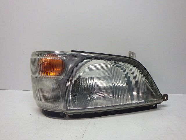 デュトロ ダイナ トヨエース 右ヘッドライト ハロゲン 12V 100-77868