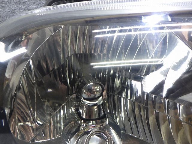 キューブ ヘッドライト 左右 HID キセノン Z12 NZ12 P8191 ZE 26010