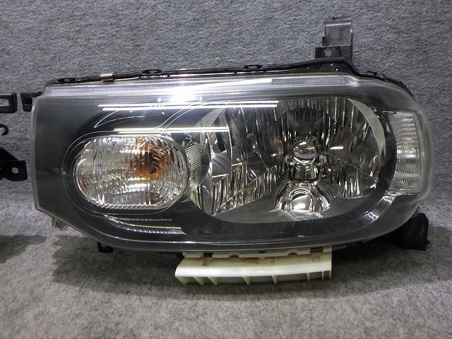キューブ ヘッドライト 左右 HID キセノン Z12 NZ12 P8191 ZE 26010