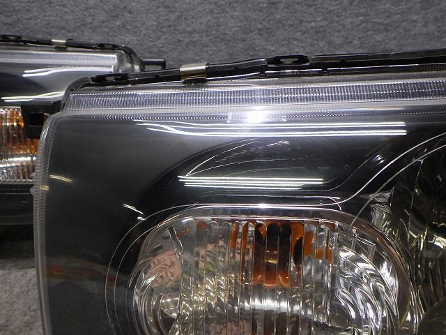キューブ ヘッドライト 左右 HID キセノン Z12 NZ12 P8191 ZE 26010