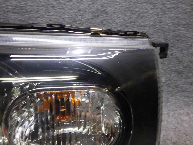 キューブ ヘッドライト 左右 HID キセノン Z12 NZ12 P8191 ZE 26010