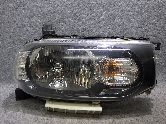 キューブ ヘッドライト 左右 HID キセノン Z12 NZ12 P8191 ZE 26010