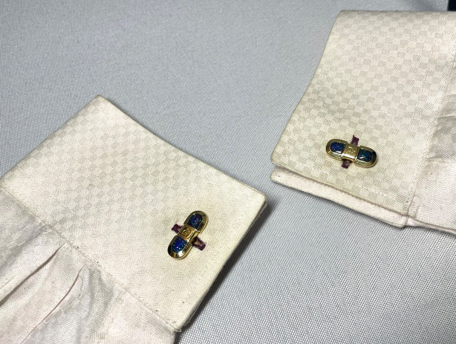 希少 Dior ディオール ロゴ文字 レッド&グリーングラデーション