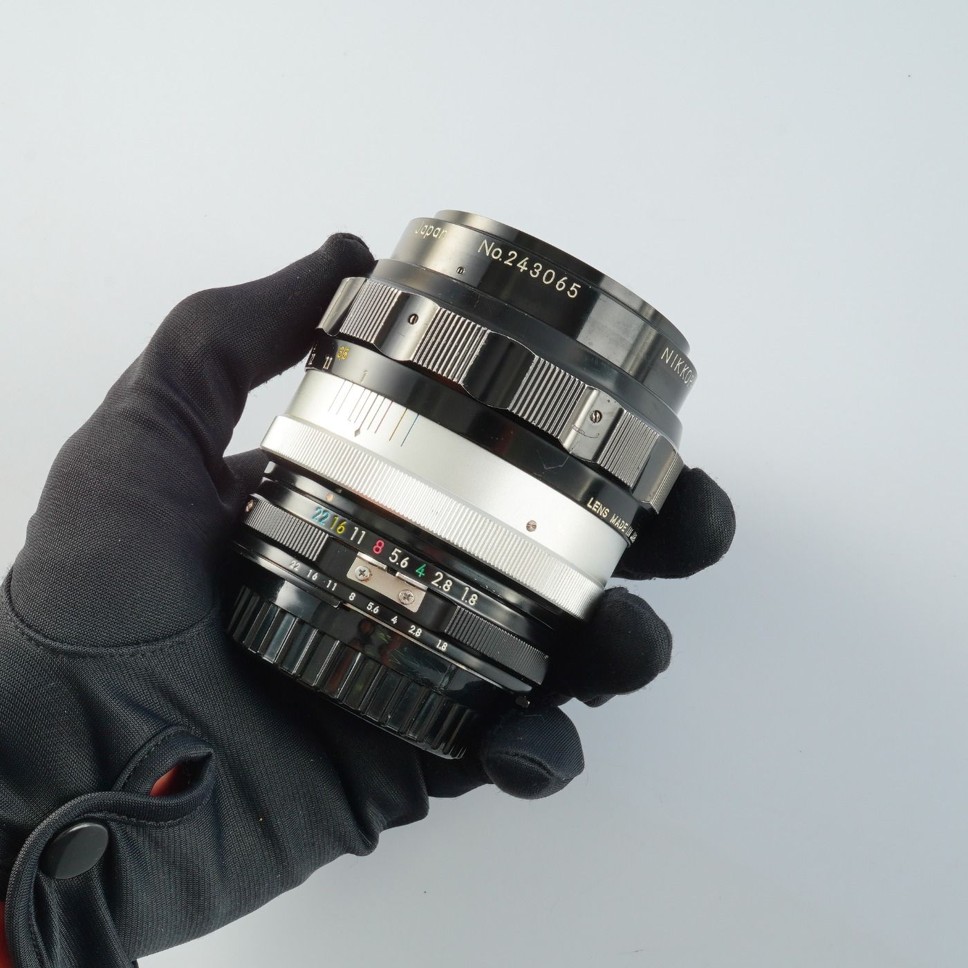 Overhauled】 Nikon ニコン Ai改 Nikkor-H Auto 85mm F/1.8 単焦点