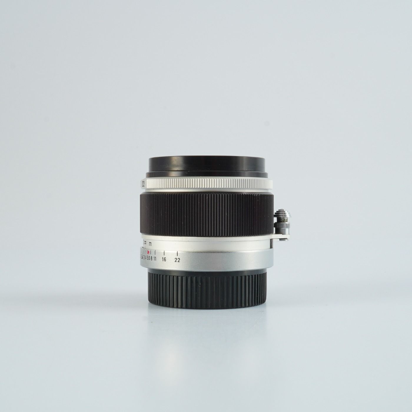 CANON LENS 50mm f:1.8 単焦点 標準 L39 動作確認 美品 Serviced】 Canon キヤノン 50mm F/1.8 For L39 単焦点レンズ - メルカリ