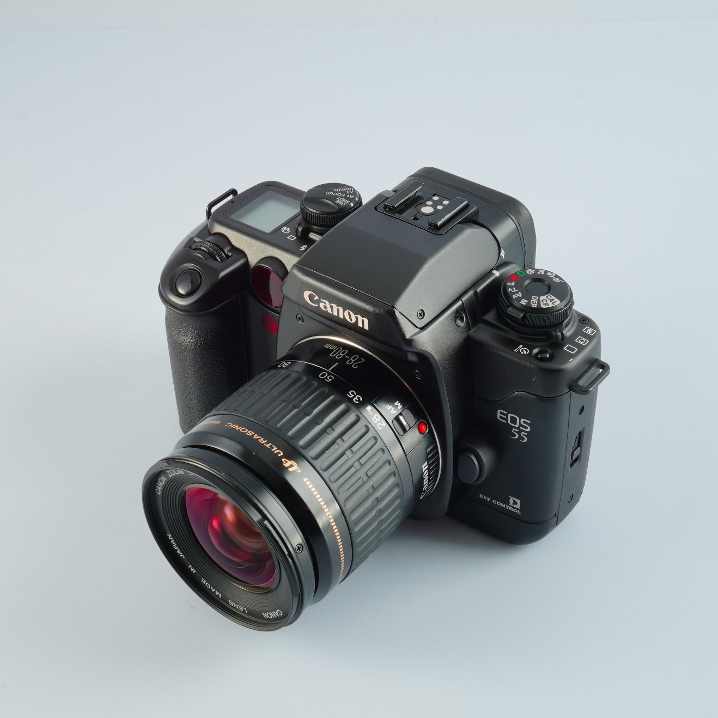 カメラ Canon キヤノン EOS 55 (ELAN II) ＋ EF 28-80mm F&frasl;3.5