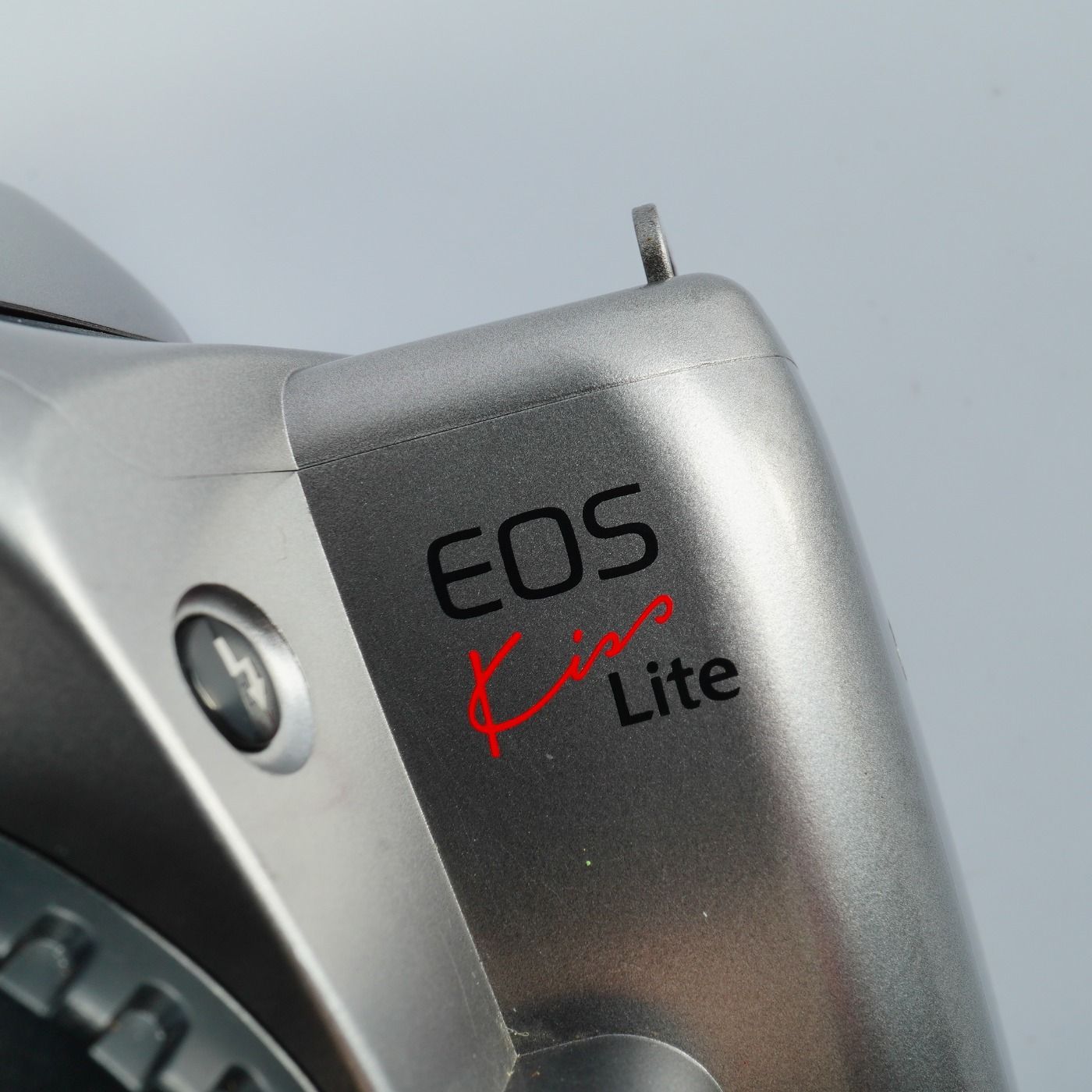 Canon キヤノン EOS Kiss Lite (Rebel K2) + EF 28-90mm F/4-5.6 Ⅱ
