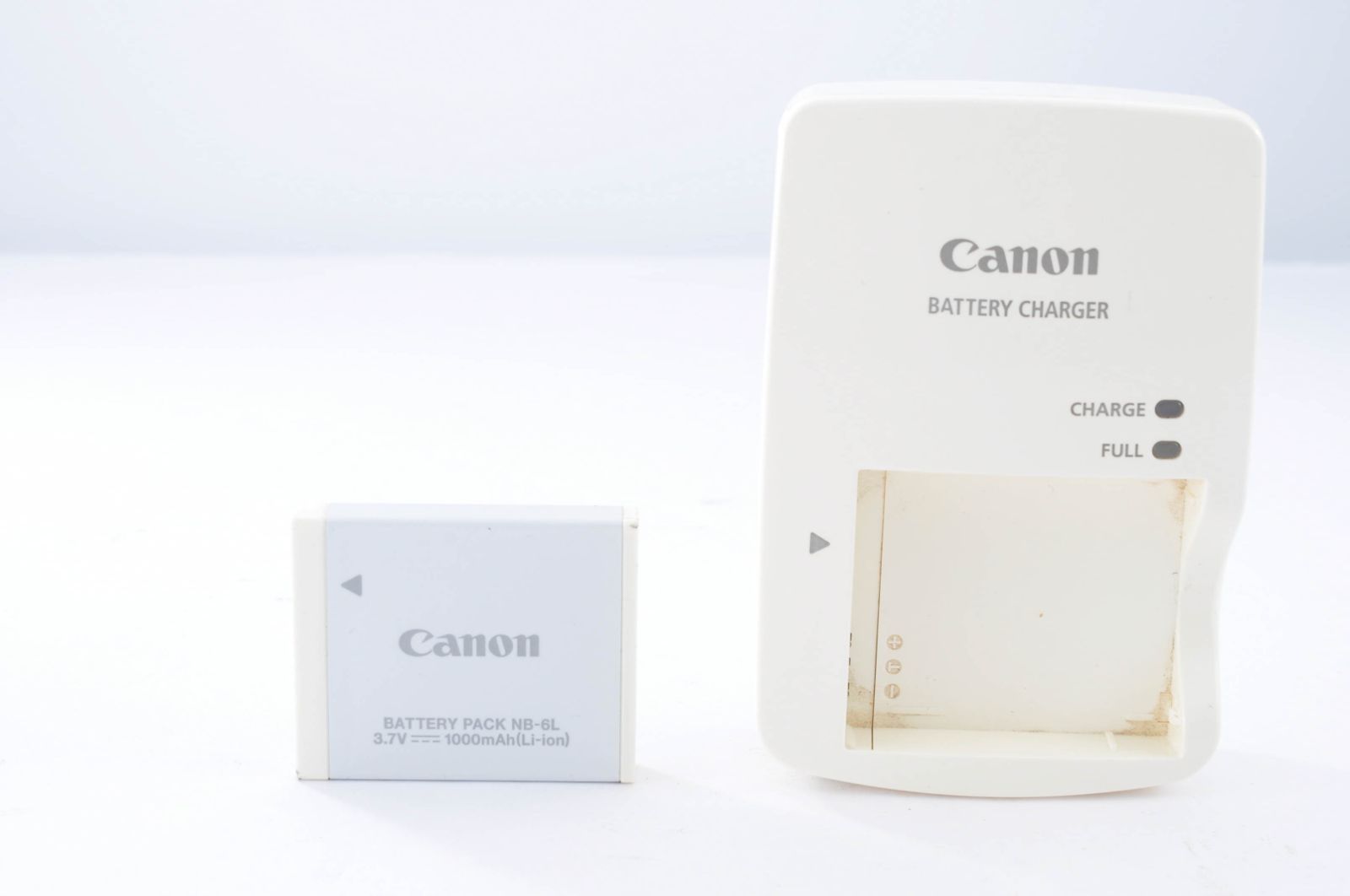 美品 Canon IXY DIGITAL 25 IS PC1262 コンパクトデジタルカメラ