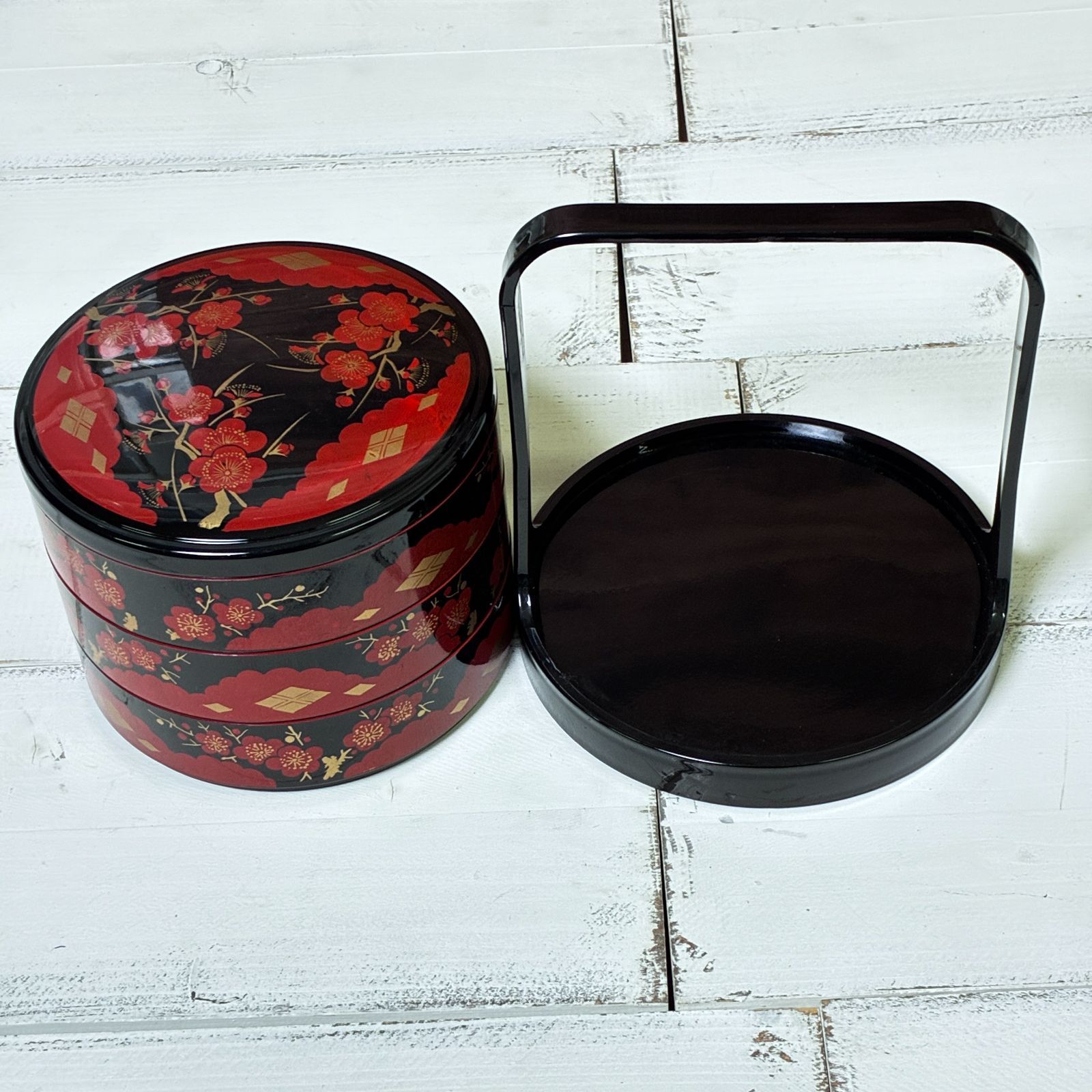 手提げ 三段重箱 提重 紅梅 金蒔絵 黒×朱 漆器 花見 行楽 お重 - メルカリ