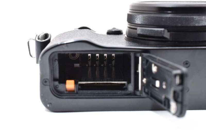 実用光学美品 箱あり Fujifilm 富士フィルム X100V 黒 ブラック