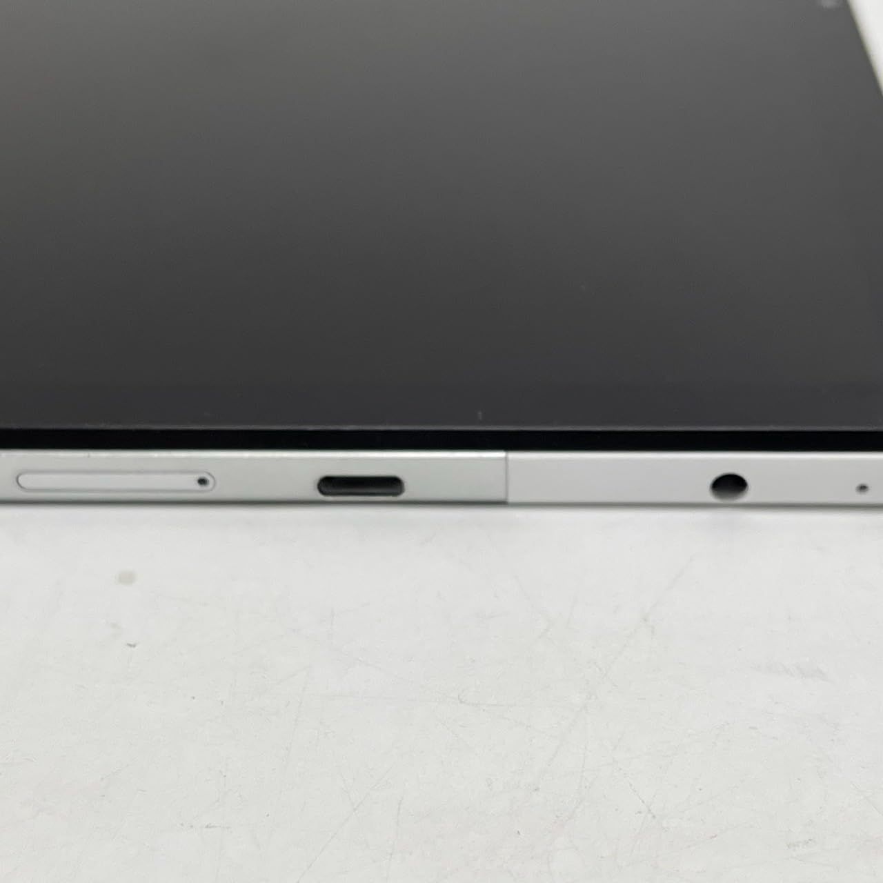 NEC LAVIE Tab T10 10.1型 PC-T1055EAS 中古 やや傷あり - メルカリ