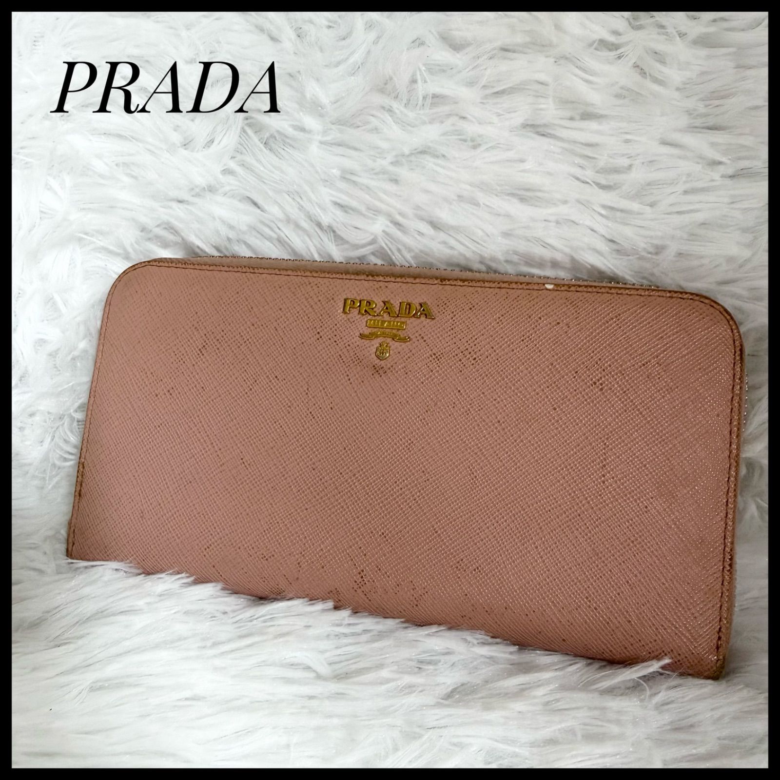 美品 プラダ PRADA 長財布 サフィアーノ レザー ピンク ゴールド金具 プラダ PRADA 長財布 ラウンドファスナー サフィアーノ レザー ピンク