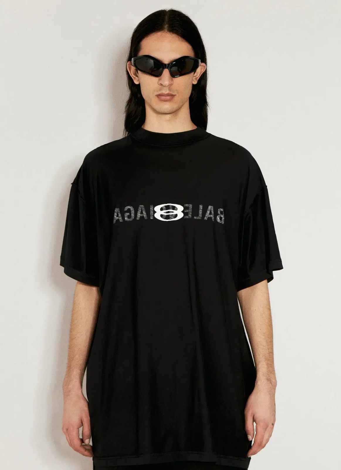 バレンシアガ インサイドアウト Tシャツ