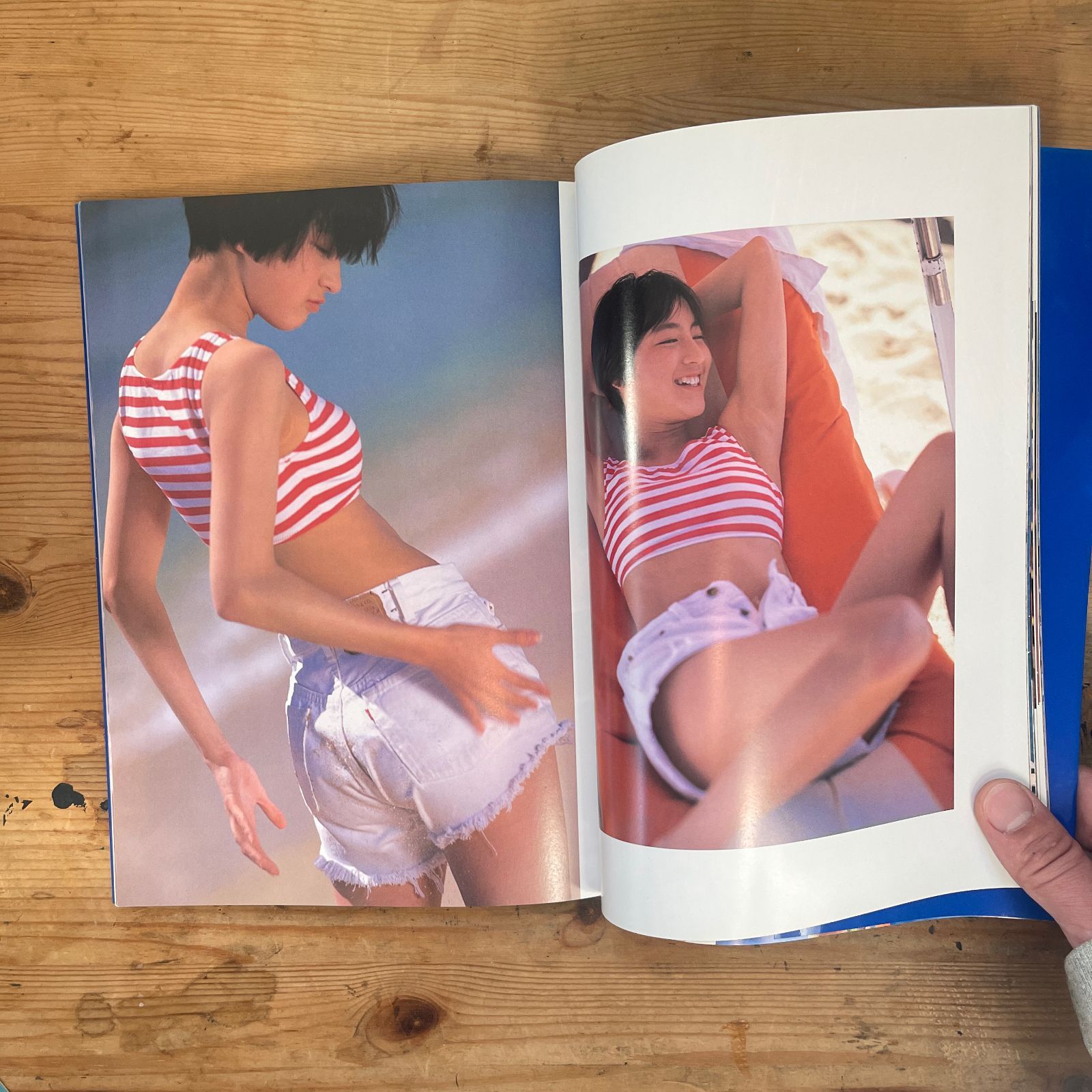 広末涼子写真集 [H] / Ryoko Hirosue Photo Book: H] - メルカリ