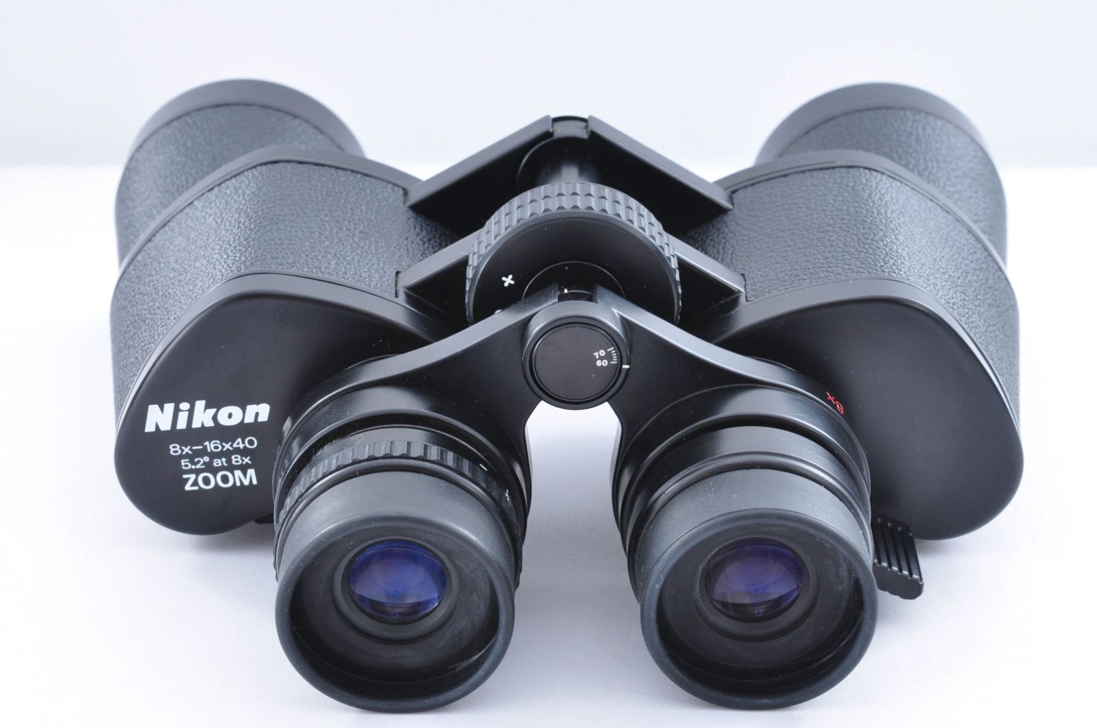 美品 ニコン Nikon 双眼鏡 Binoculars 8x-16x40 5.2° at 8x ZOOM