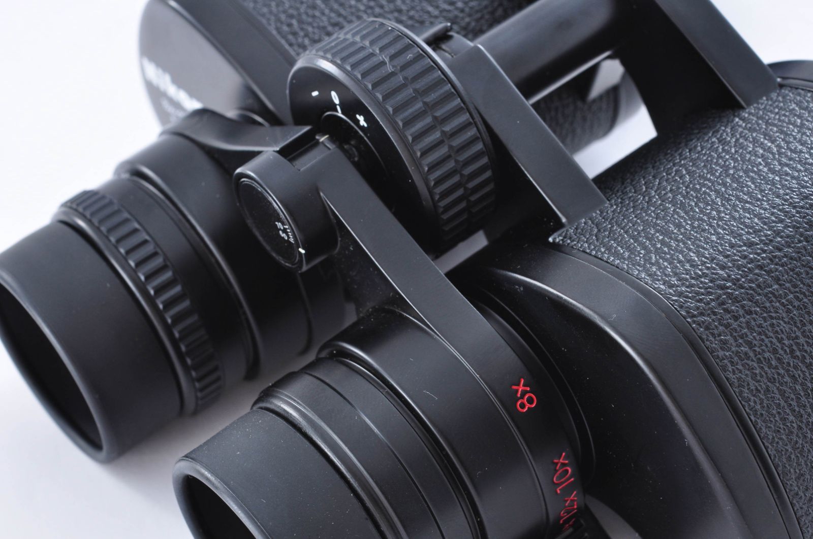 美品 ニコン Nikon 双眼鏡 Binoculars 8x-16x40 5.2° at 8x ZOOM