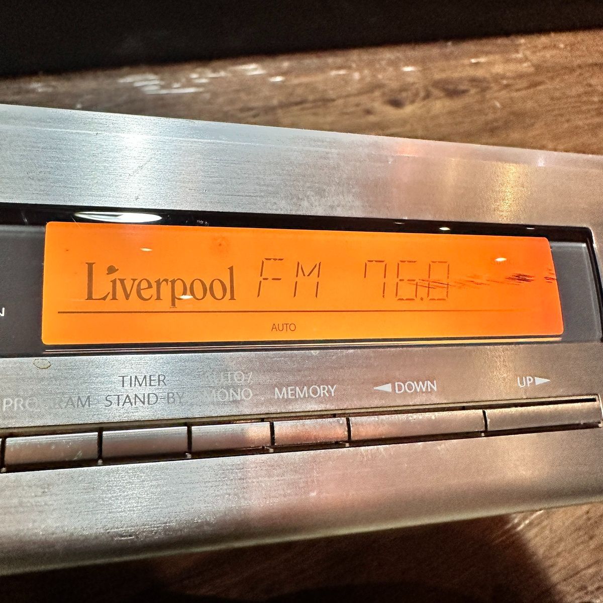 Onkyo R-100 FM/AM Tuner Amplifier オンキヨー FM/AMチューナーアンプ