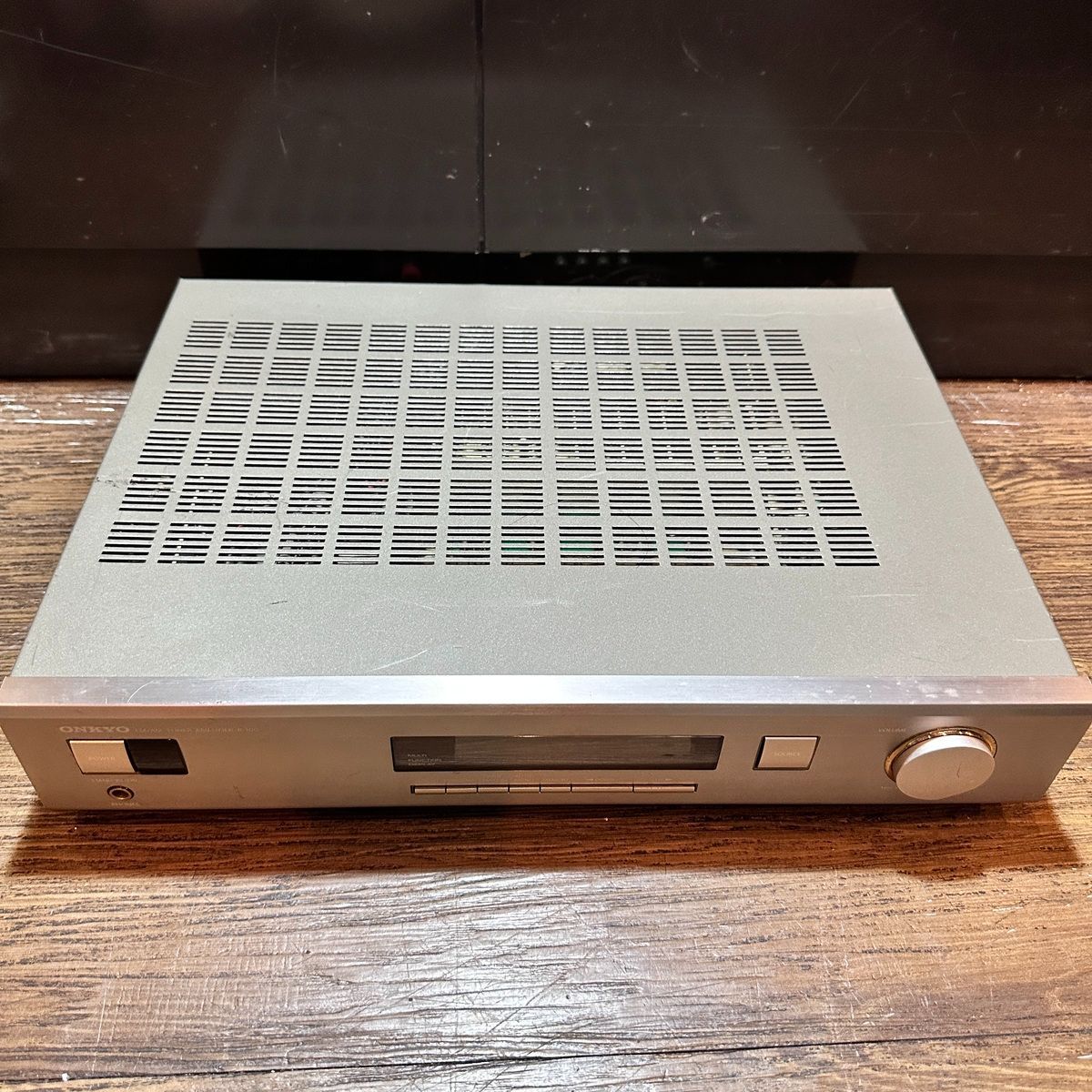 Onkyo R-100 FM/AM Tuner Amplifier オンキヨー FM/AMチューナーアンプ