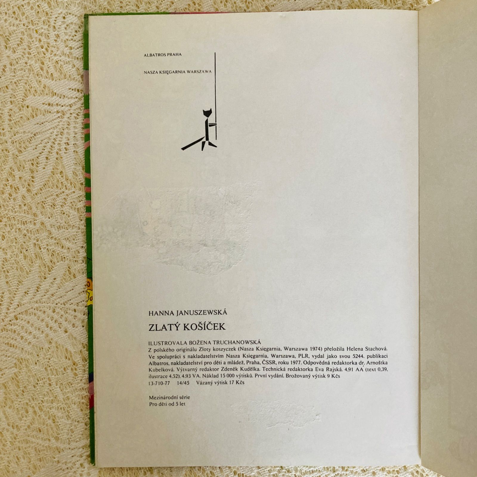 洋書：チェコの民話と詩歌の美しい古書 『Cesky rok』　4冊セット チェコ語のヴィンテージ絵本 Zlatý košíček ポーランドのおとぎ話 洋書