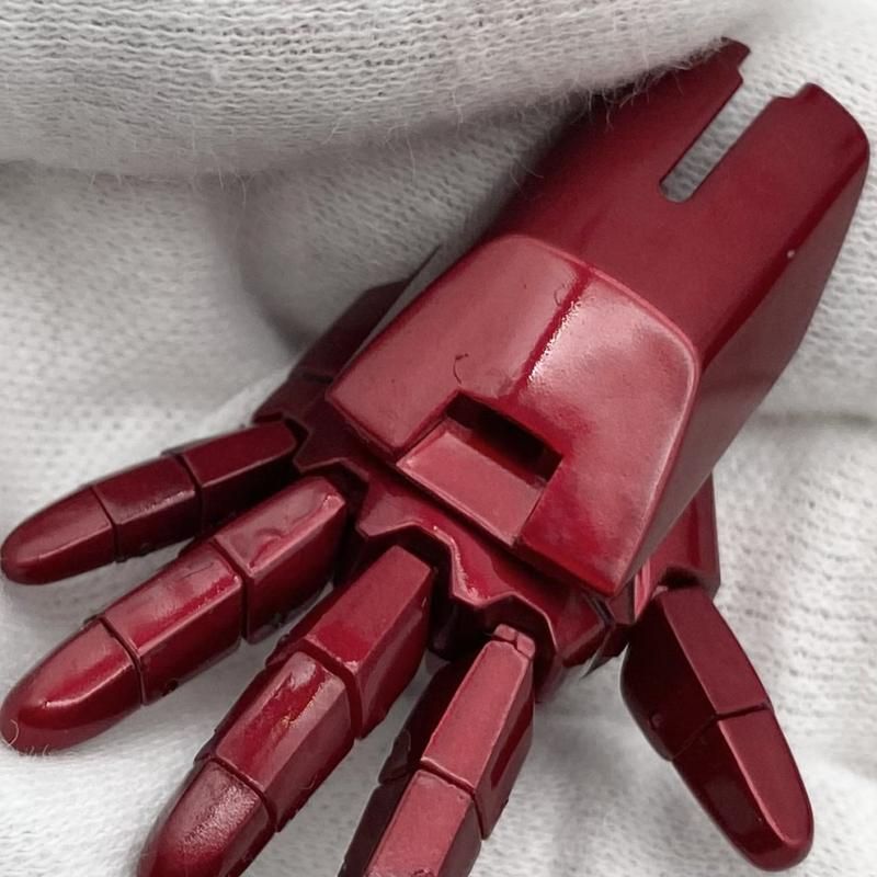 【中古】難有 ムービー･マスターピース 1/6 MM#213 アイアンマン･マーク33 シルバー･センチュリオン ホットトイズ[17][240017758661] 中古】難有 ムービー・マスターピース 1/6 MM#213 アイアンマン