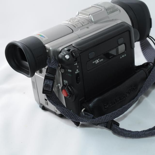 NV-DJ100 パナソニック 3CCD デジタルビデオカメラ MiniDV 通電確認済