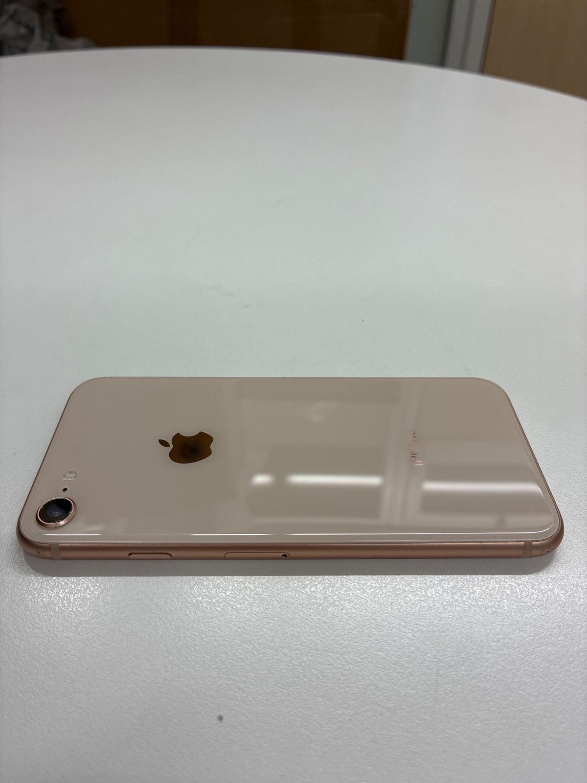 完全ジャンク】Apple iPhone 8 ゴールド 起動不可 本体のみ 部品取り 